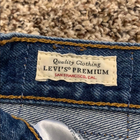 Levi’s 501 distress shorts W31 - Picture 5 of 5